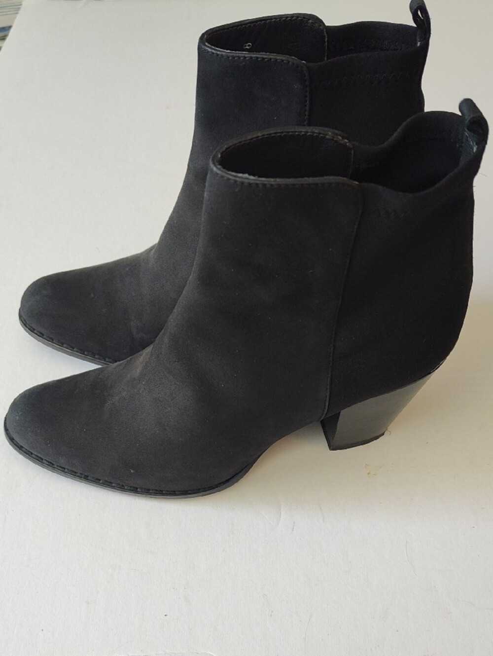 Classic Black Suede Stretch Suede Ankle Booties  Pointed-Toe Size 8 - Picture 3 of 10